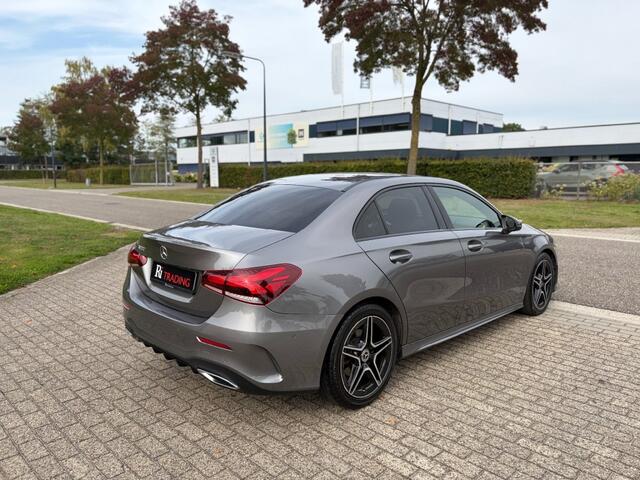 Mercedes-Benz A-KLASSE 200 AMG Night Pakket Navi Led