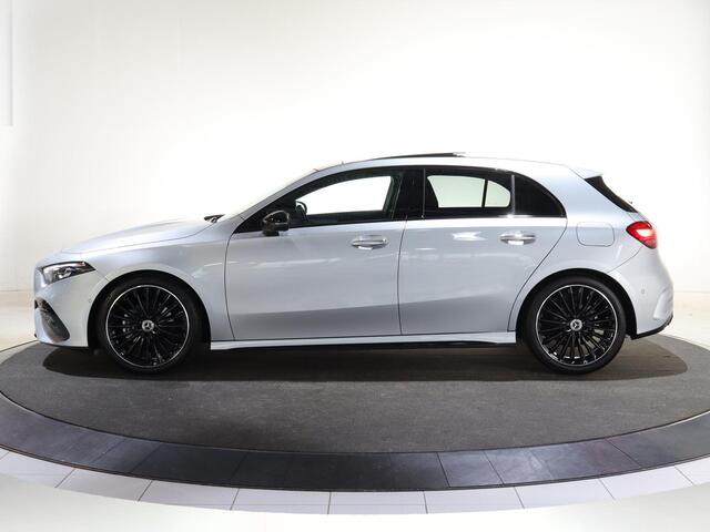Mercedes-Benz A-KLASSE 180 Business Solution AMG | Panoramaschuifdak | AMG Line Plus pakket | 19"AMG-velgen | Head-up display | Dodehoekassistent |
