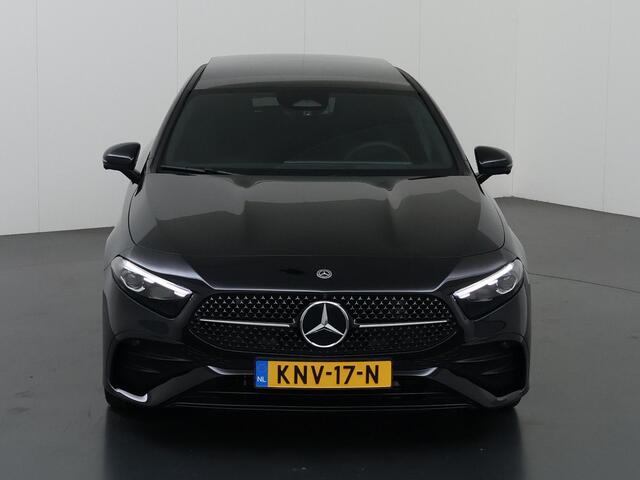 Mercedes-Benz A-KLASSE 180 Business Solution AMG | Panoramaschuifdak | Premium plus | Head-Up | Stoelverwarming | Achteruitrijcamera | MULTIBEAM LED |