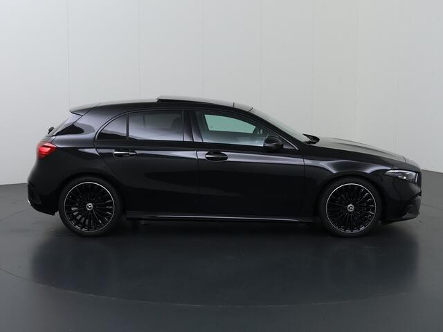 Mercedes-Benz A-KLASSE 180 Business Solution AMG | Panoramaschuifdak | Premium plus | Head-Up | Stoelverwarming | Achteruitrijcamera | MULTIBEAM LED |