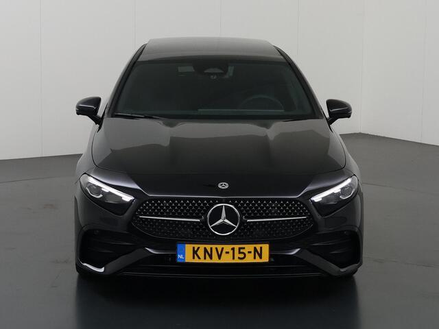 Mercedes-Benz A-KLASSE 180 Business Solution AMG | Panoramaschuifdak | Premium plus | Head-Up | Stoelverwarming | Achteruitrijcamera | MULTIBEAM LED |