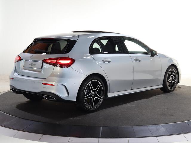Mercedes-Benz A-KLASSE 180 Business Solution AMG | Panoramaschuifdak | Stoelverwarming | Achteruitrijcamera | MULTIBEAM LED |