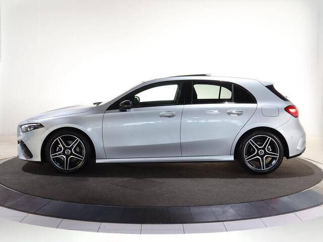 Mercedes-Benz A-KLASSE 180 Business Solution AMG | Panoramaschuifdak | Stoelverwarming | Achteruitrijcamera | MULTIBEAM LED |