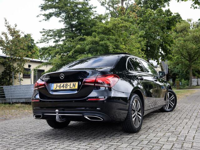 Mercedes-Benz A-KLASSE 250 e Business Solution Luxury Limited 1e-Eig. & Dealer-Onderh. BOVAG-Garantie. NL-Auto.
