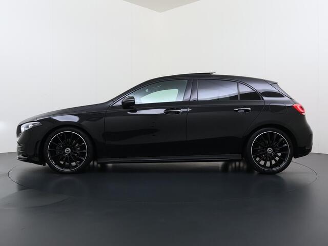 Mercedes-Benz A-KLASSE 180 Premium | Pano | Keyless | Sfeerverlichting