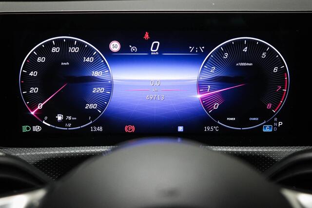 Mercedes-Benz A-KLASSE 180 Business Line | HALF LEDER | STOELVERWARMING | DAB | CAMERA