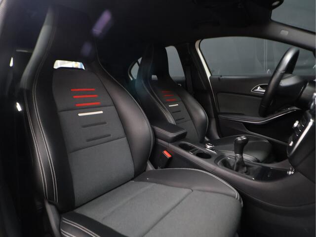 Mercedes-Benz A-KLASSE 160 Ambition [CRUISE CONTROL, PDC V+A, STUURWIEL MULTIFUNCTIONEEL, CLIMATE CONTROL, LED, GARMIN MAP PILOT, SPORTSTOELEN, REGENSENSOR, NIEUWSTAAT]