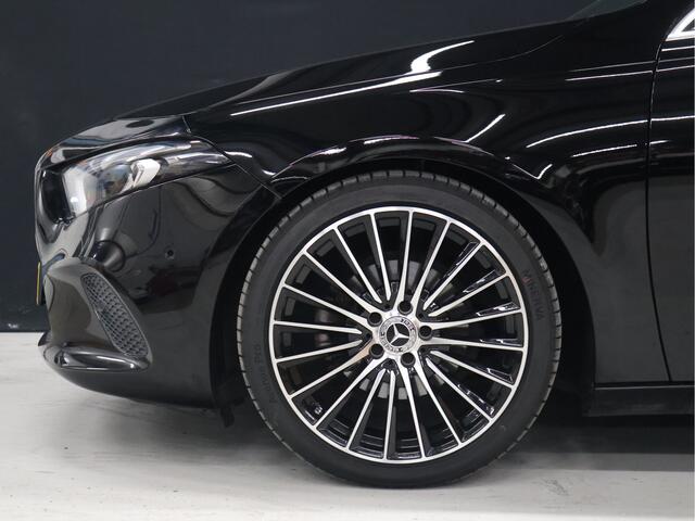 Mercedes-Benz A-KLASSE 180 Business Solution Luxury [STOELVERWARMING, CAMERA, DIGITAL DASH, CRUISE CONTROL, LED, LEDER, BLUETOOTH, CLIMECONTROL, NAVIGATIE, ESP, START STOP SYSTEEM, NIEUWSTAAT]