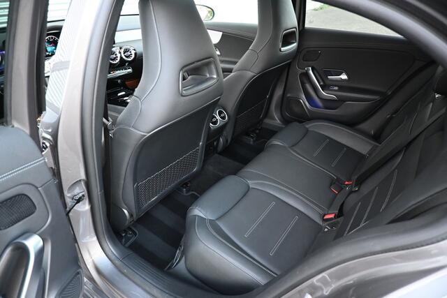 Mercedes-Benz A-KLASSE 250 e Business Solution AMG Limited | Head Up | 360 | Memory | Widescreen | Apple-Carplay |