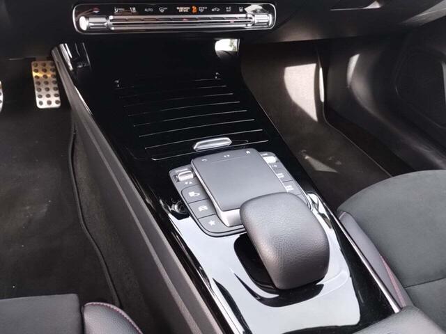 Mercedes-Benz A-KLASSE 250 e Business Line AMG | Magno | Panoramadak | Stoelverwarming | Camera | Ambiance Verlichting | Cruise Control | Keyless | LED | Parkeersensoren | Cruise Control | – foto 9