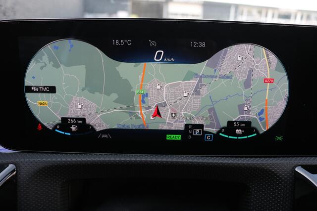 Mercedes-Benz A-KLASSE 250 e AMG Pakket AMG NightPakket (Pano Sportleder/Memory Carplay Widescreen Camera Burmester Keyless Full-Led PrivacyGlass) – foto 3