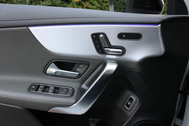 Mercedes-Benz A-KLASSE 250 e AMG Pakket AMG NightPakket (Pano Sportleder/Memory Carplay Widescreen Camera Burmester Keyless Full-Led PrivacyGlass) – foto 6