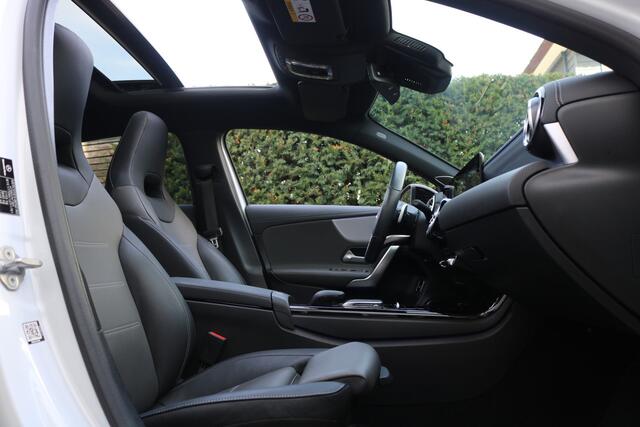 Mercedes-Benz A-KLASSE 250 e AMG Pakket AMG NightPakket (Pano Sportleder/Memory Carplay Widescreen Camera Burmester Keyless Full-Led PrivacyGlass) – foto 10