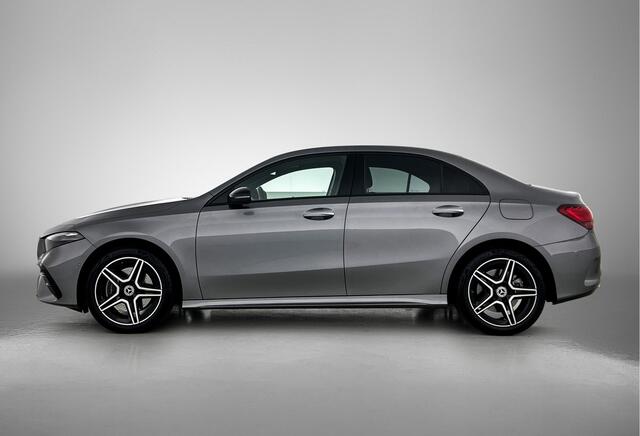 Mercedes-Benz A-KLASSE 250 e AMG Line | Achteruitrijcamera | Trekhaak | Nightpakket | Dodehoekassistent | Inclusief 24 maanden MB Certified garantie voor Europa. – foto 3