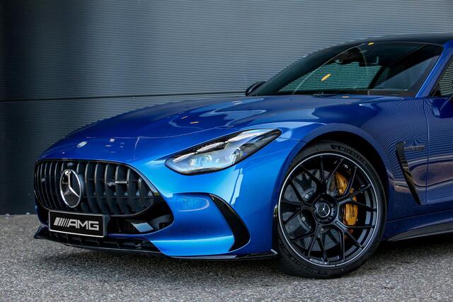 Mercedes-Benz AMG-GT 63 4MATIC+ | Premium Plus | Rijassistentiepakket Plus | AMG Nightpakket II | AMG Carbon Exterieur Pakket | AMG Aerodynamica Pakket | AMG Keramisch Remsysteem | AMG Performance Sportstoelen | 2+2 Concept met Neerklapbare Achterbank | Liftsysteem Vooras