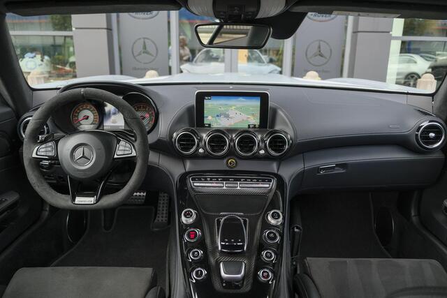 Mercedes-Benz AMG-GT GTR 4.0 V8 585pk R NLauto Keramisch Bucket seats Carbonpakket Burmester Camera DAB CommandOnline