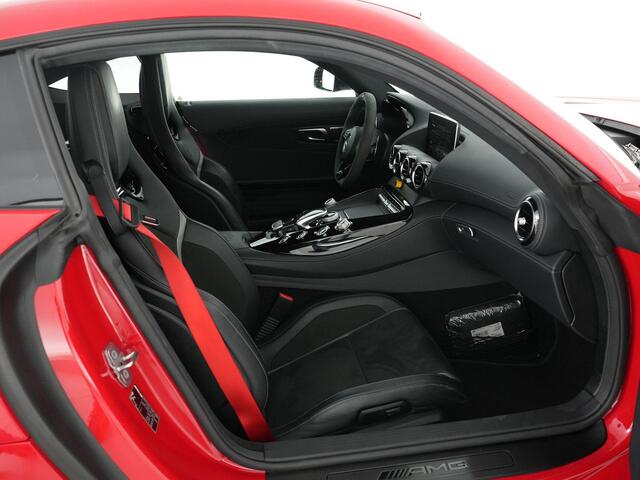 Mercedes-Benz AMG-GT R 4.0 585pk |Org. NL|PPF|carbon dak|Burmester|schaalstoelen|achteras besturing|memory|LED|night package|stoelverwarming|parkeercamera|