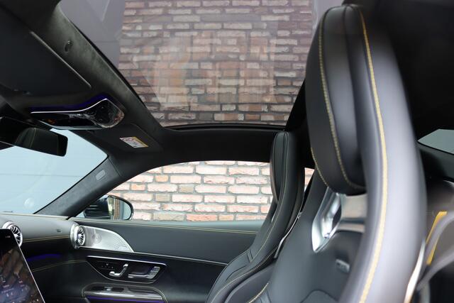 Mercedes-Benz AMG-GT AMG 63 4MATIC+ Coupé | Keramisch | Carbon | AMG Dynamic+ | Achterasbesturing | Panoramadak | Performance-Stoelen | Multicountourstoelen | Burmester | Distronic+ |
