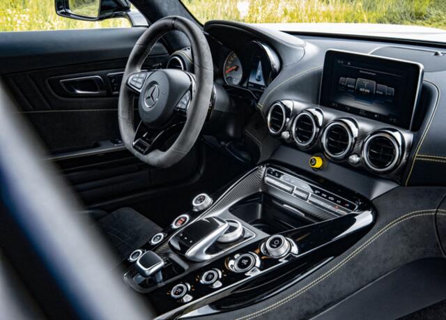 Mercedes-Benz AMG-GT 4.0 R | Carbon | Burmester | Magno