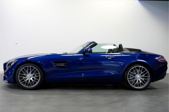 Mercedes-Benz AMG-GT Roadster 4.0 V8 350kW/476pk DCT7 DISTRONIC + BURMESTER + SOFTLEDER + AIRSCARF + CAMERA + DODEHOEK MELDER + PRE-SAFE + AMG PERF. UITLAAT + RIDE MODES + KEYLESS ENTRY&GO + PARKSENSOREN V&A + FOLIE VOORBUMPER + 19"/20" AMG-VELGEN GEPOLIJST!