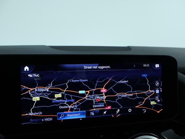 Mercedes-Benz B-KLASSE 180 Advantage | Led koplampen | Achteruitrijcamera | Spiegelpakket | EASY PACK achterklep | Inclusief 24 maanden MB Certified garantie voor Europa.