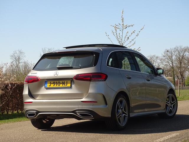 Mercedes-Benz B-KLASSE 200 AMG-Line |Schuifdak|Elektr.Trkhk| 360 Cam|Cruise| Apple Carplay Android Auto | NL-auto | NAP |