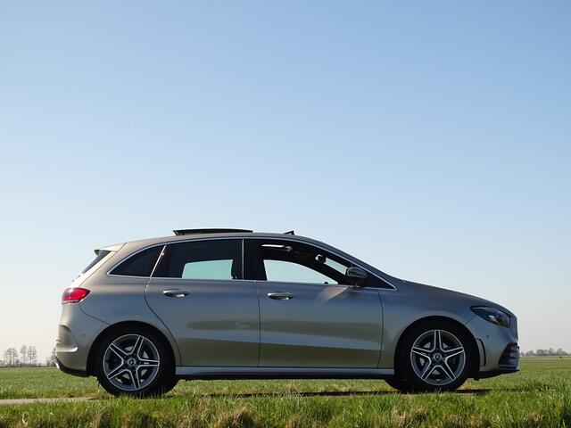 Mercedes-Benz B-KLASSE 200 AMG-Line |Schuifdak|Elektr.Trkhk| 360 Cam|Cruise| Apple Carplay Android Auto | NL-auto | NAP |