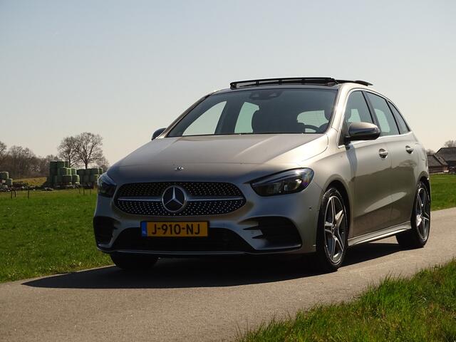 Mercedes-Benz B-KLASSE 200 AMG-Line |Schuifdak|Elektr.Trkhk| 360 Cam|Cruise| Apple Carplay Android Auto | NL-auto | NAP |