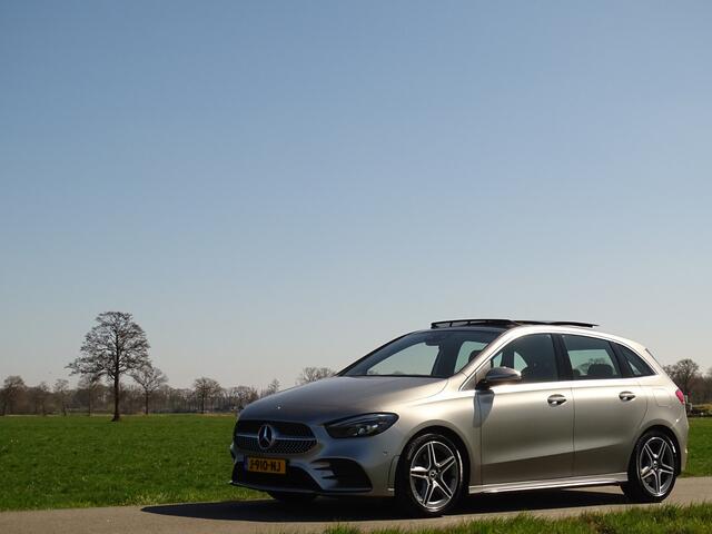 Mercedes-Benz B-KLASSE 200 AMG-Line |Schuifdak|Elektr.Trkhk| 360 Cam|Cruise| Apple Carplay Android Auto | NL-auto | NAP |