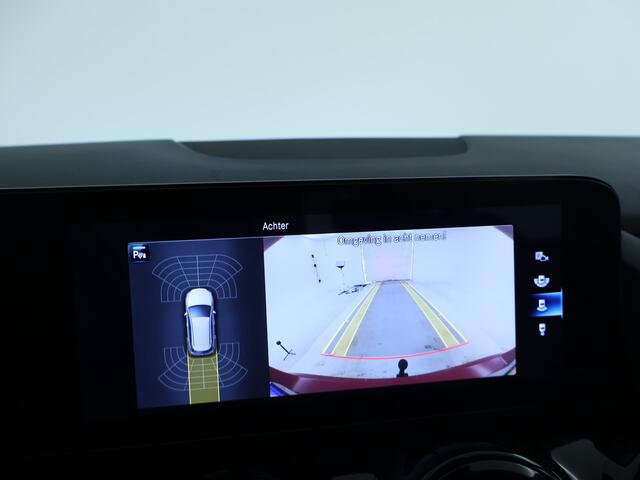 Mercedes-Benz B-KLASSE 180 Business Solution | Trekhaak | Achteruitrijcamera | Led koplampen | Spiegelpakket | Inclusief 24 maanden MB Certified garantie voor Europa.