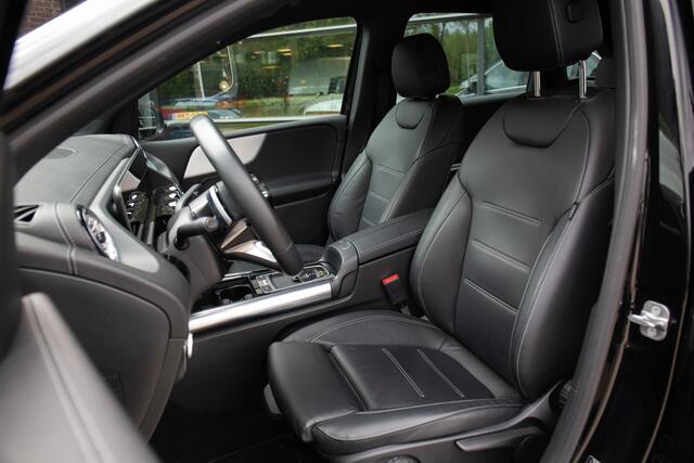 Mercedes-Benz B-KLASSE 250 e AMG Line , Adap. cruise, Sfeerverlichting,