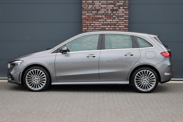 Mercedes-Benz B-KLASSE 250 e Star Edition AMG Line Aut8 | Facelift | Distronic | Camera | Advanced Soundsystem | Keyless Go | Augmented Reality | Leder | Stoelverwarming | Sfeerverlichting |