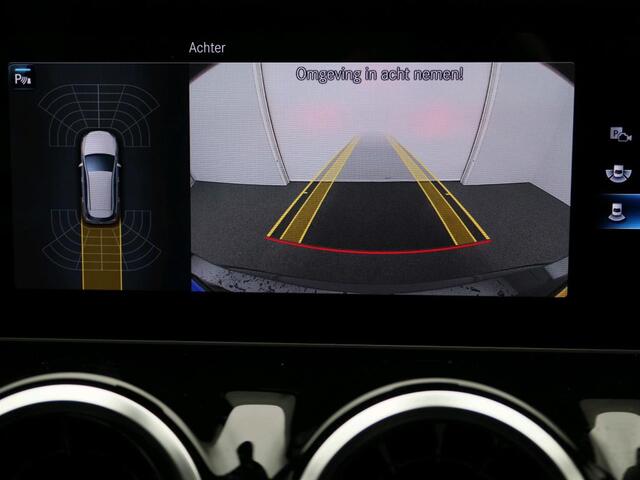 Mercedes-Benz B-KLASSE 180 Business Solution AMG | AMG Line | Ledkoplampen | Achteruitrijcamera | Inclusief 24 maanden MB Certified garantie voor Europa.