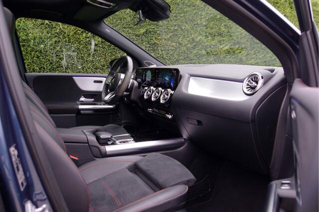 Mercedes-Benz B-KLASSE B 220 AMG line