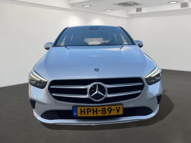 Mercedes-Benz B-KLASSE 180 Launch Edition Premium Plus