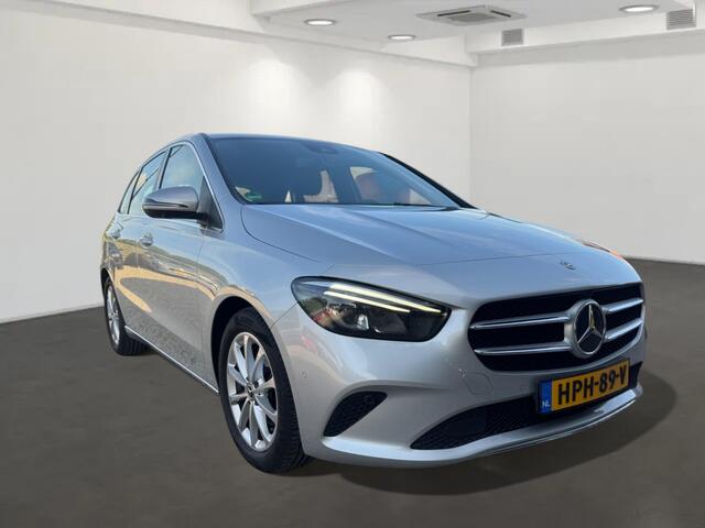 Mercedes-Benz B-KLASSE 180 Launch Edition Premium Plus