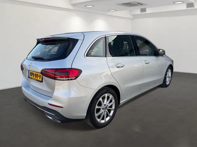 Mercedes-Benz B-KLASSE 180 Launch Edition Premium Plus
