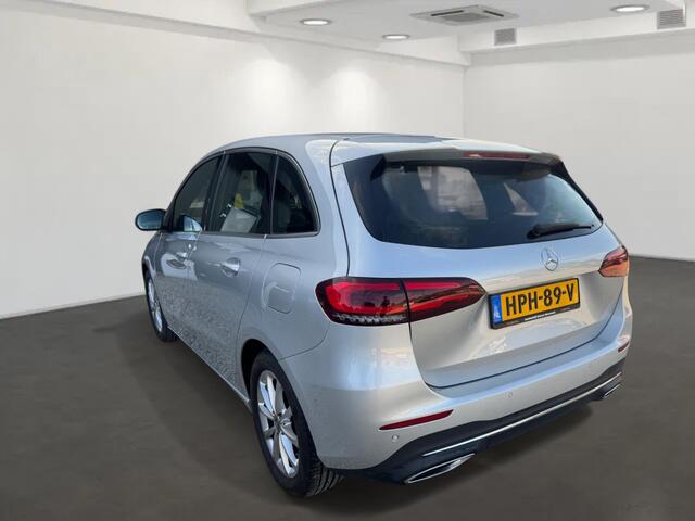 Mercedes-Benz B-KLASSE 180 Launch Edition Premium Plus