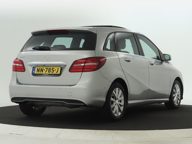 Mercedes-Benz B-KLASSE 180 Ambition | Panoramadak | Memory Stoel | Climate Control | Navigatie | Camera | Parkeersensoren |