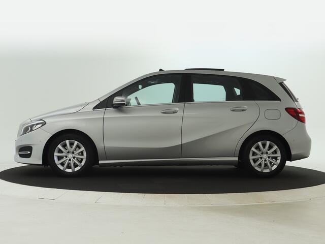 Mercedes-Benz B-KLASSE 180 Ambition | Panoramadak | Memory Stoel | Climate Control | Navigatie | Camera | Parkeersensoren |