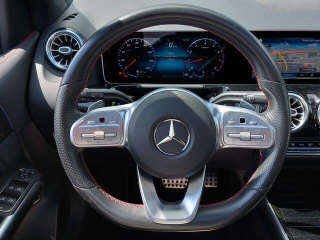 Mercedes-Benz B-KLASSE 180 136pk Automaat Launch Edition Premium Plus AMG-Line | Navi | Clima | Cruise | Led Matrix | Keyless Entry | Panorama Schuifdak | Pdc V+A+Assist+Camera | Privacy Glass | 19''lm