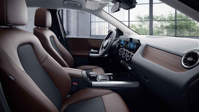 Mercedes-Benz B-KLASSE 250 e Luxury Line | Achteruitrijcamera | Stoelverwarming | Widescreen | Navigatie | Regensensor |