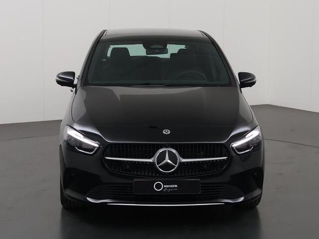 Mercedes-Benz B-KLASSE 250 e Star Edition Luxury Line | Stoelverwarming | Panoramadak | Keyless go | Sfeerverlichting | Easypack - achterklep