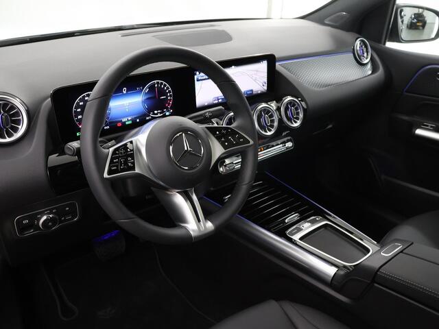 Mercedes-Benz B-KLASSE 250 e Star Edition Luxury Line | Stoelverwarming | Panoramadak | Keyless go | Sfeerverlichting | Easypack - achterklep
