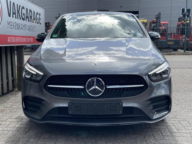 Mercedes-Benz B-KLASSE 250 e AMG Line Nightpakket 18''/Trekhaak/Sfeerverlichting/DAB/PDC v+a/Stoelverwarming/Climate/Apple Carplay & Android Auto