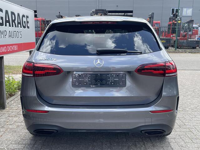 Mercedes-Benz B-KLASSE 250 e AMG Line Nightpakket 18''/Trekhaak/Sfeerverlichting/DAB/PDC v+a/Stoelverwarming/Climate/Apple Carplay & Android Auto