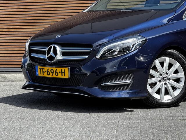 Mercedes-Benz B-KLASSE 180 Business Solution Trekhaak / Navigatie / Camera