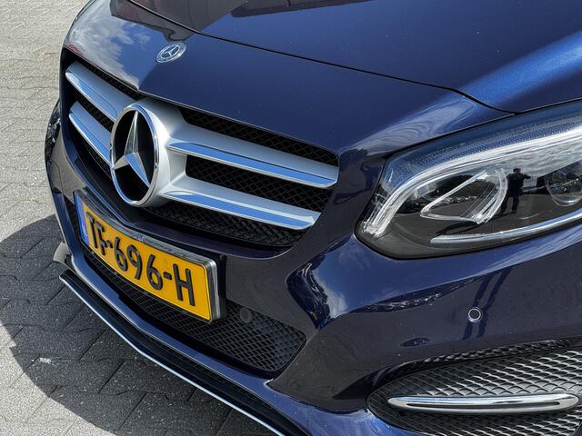 Mercedes-Benz B-KLASSE 180 Business Solution Trekhaak / Navigatie / Camera
