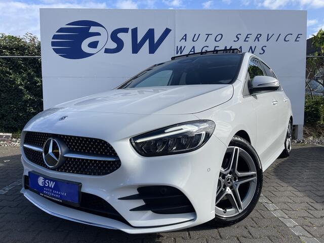 Mercedes-Benz B-KLASSE 200 AMG Line | Pano | Trekhaak | Camera | Ambient Light | Dodehoek | Keyless