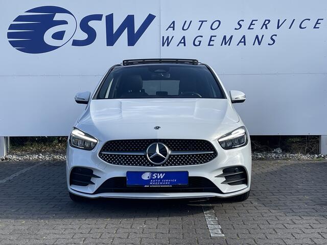 Mercedes-Benz B-KLASSE 200 AMG Line | Pano | Trekhaak | Camera | Ambient Light | Dodehoek | Keyless
